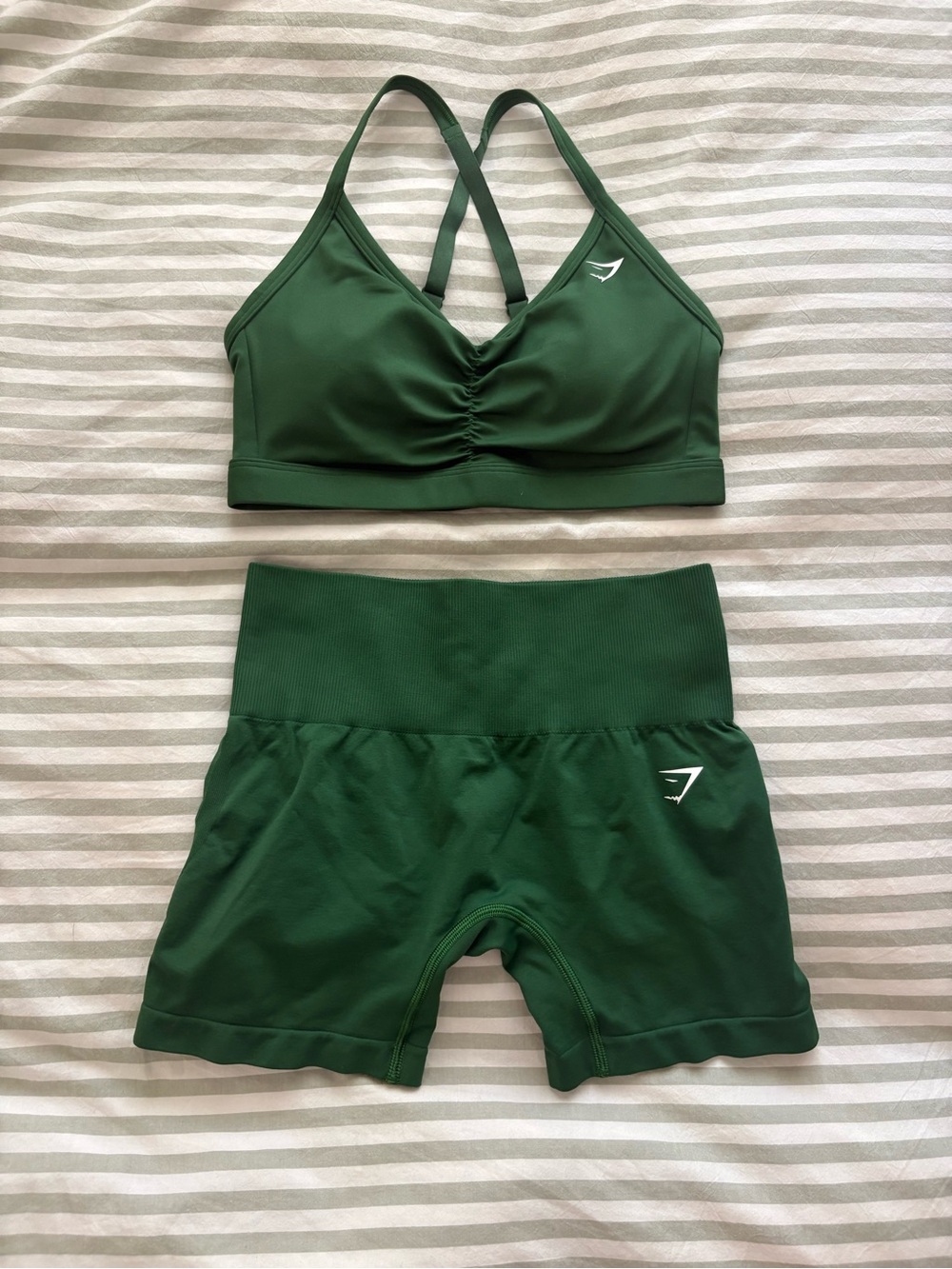 Gymshark Green Women’s Matching Workout Set!